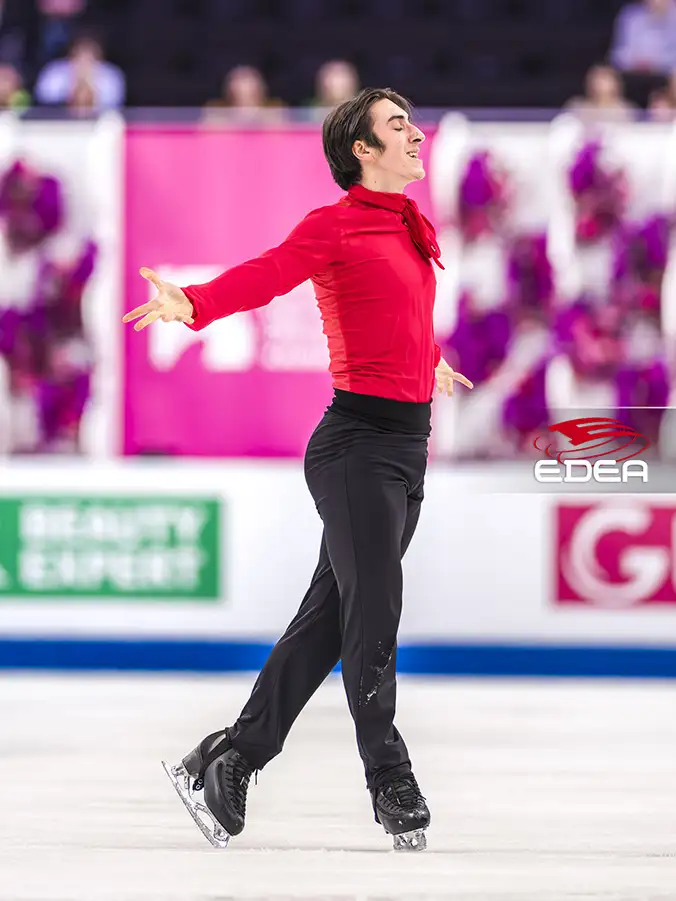 Ice Gallery Skates U.S.